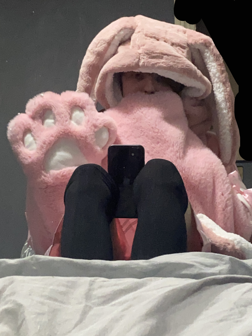 mikie_femboy